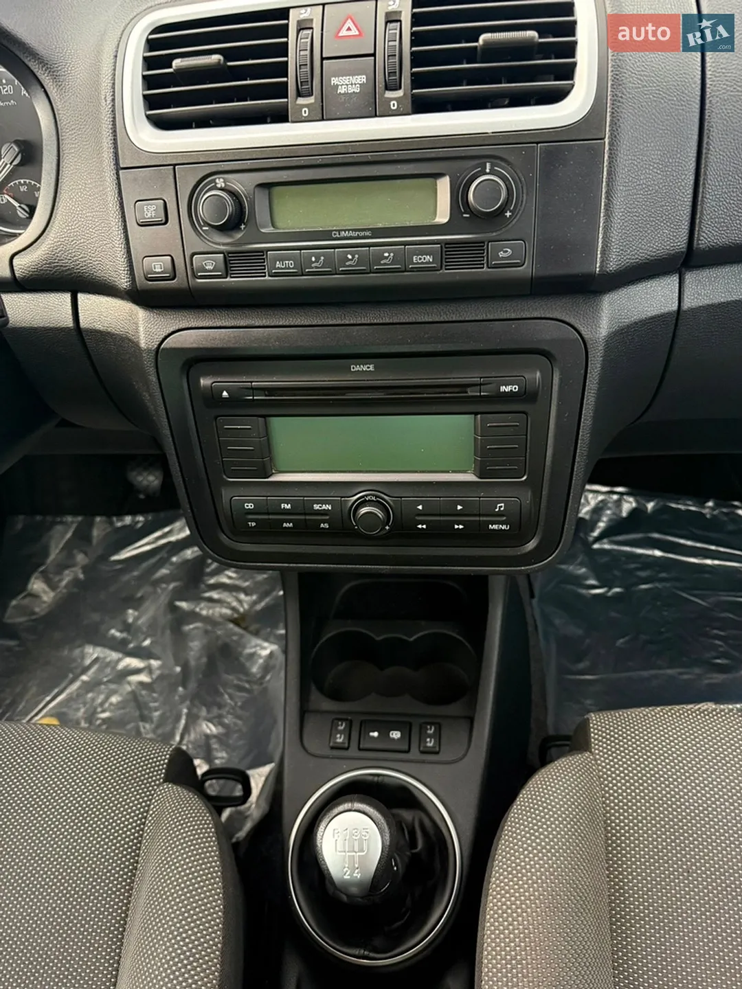 2010 Skoda Fabia - мініатюра 16