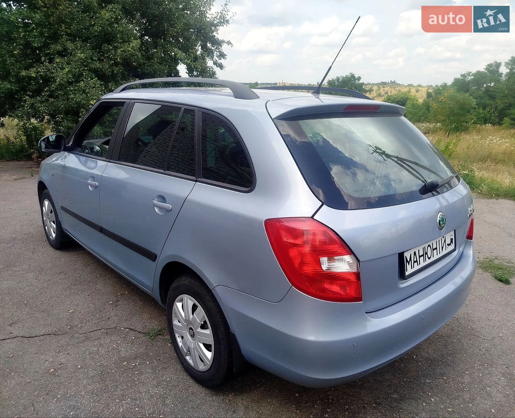 2010 Skoda Fabia - мініатюра 8