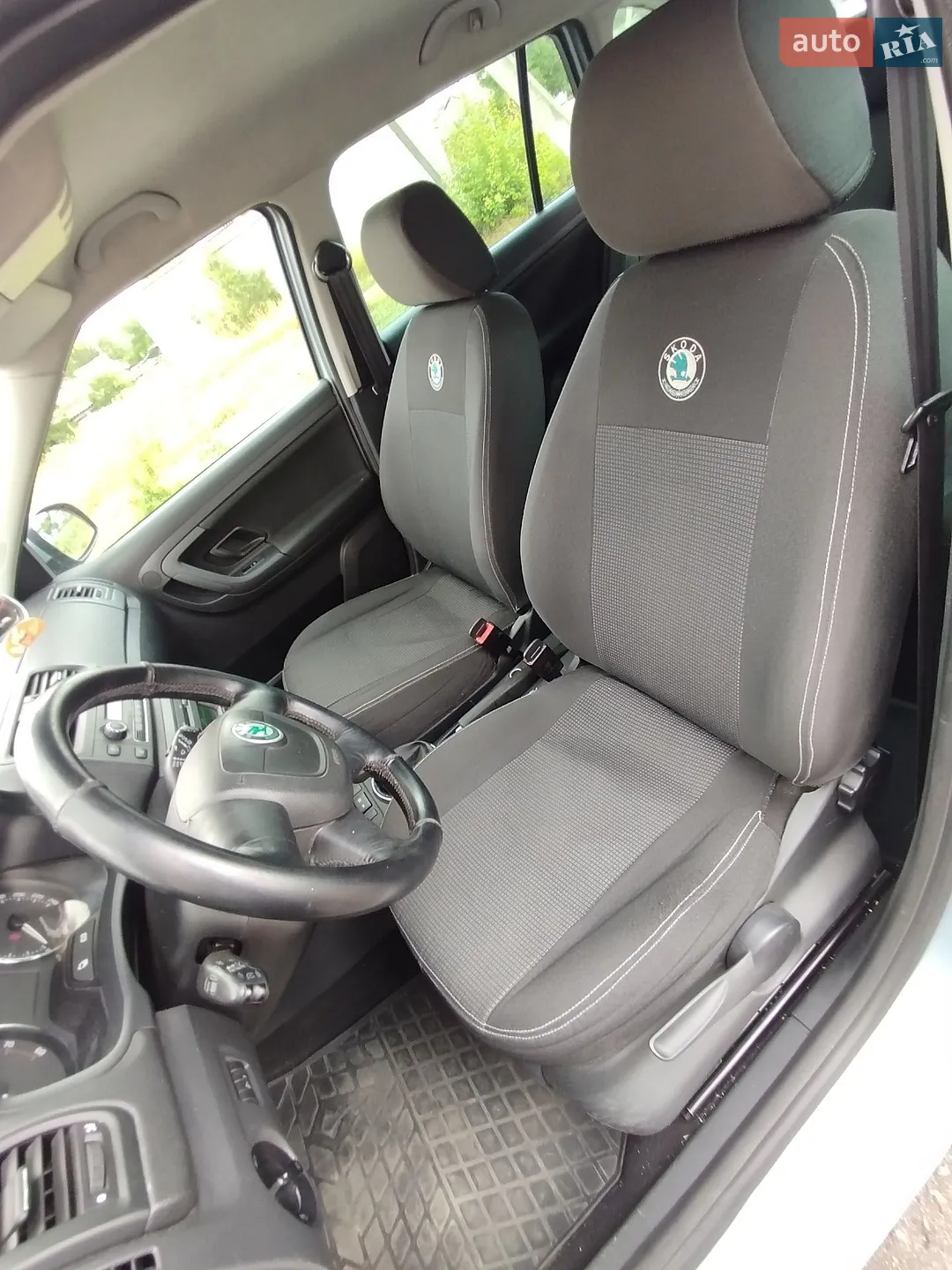 2010 Skoda Fabia - мініатюра 29