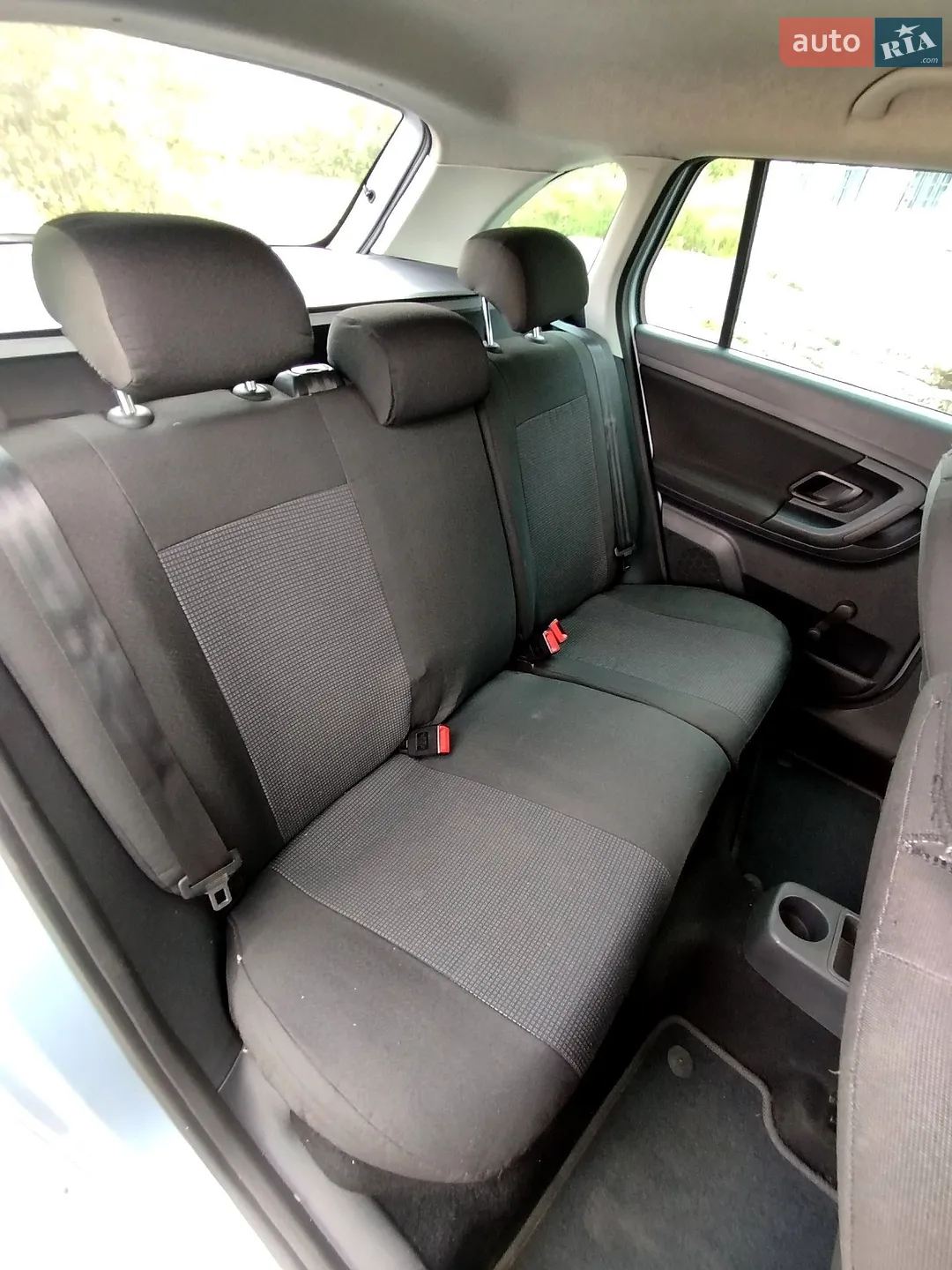 2010 Skoda Fabia - мініатюра 39