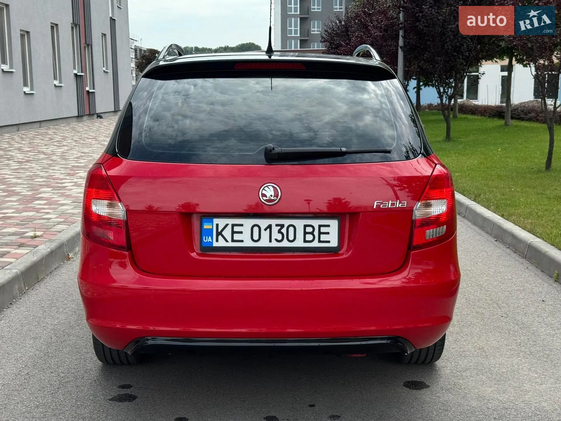 2012 Skoda Fabia - мініатюра 5