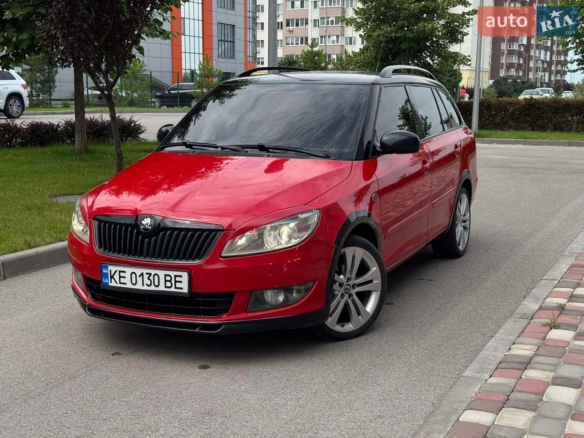 2012 Skoda Fabia - мініатюра 3
