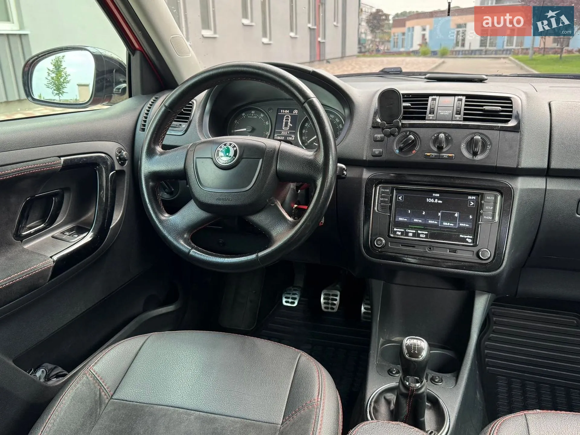 2012 Skoda Fabia - мініатюра 14