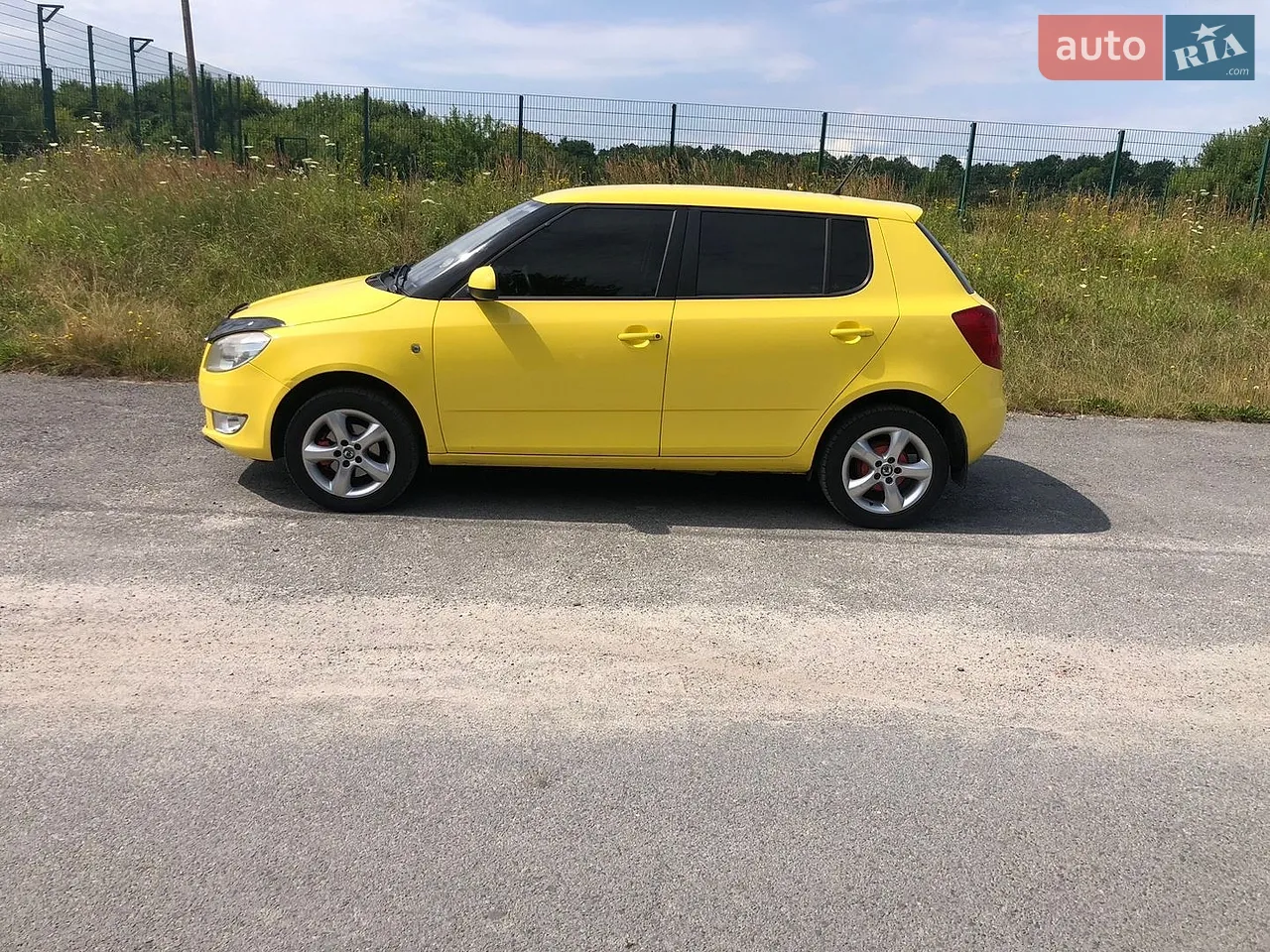 2011 Skoda Fabia - мініатюра 19