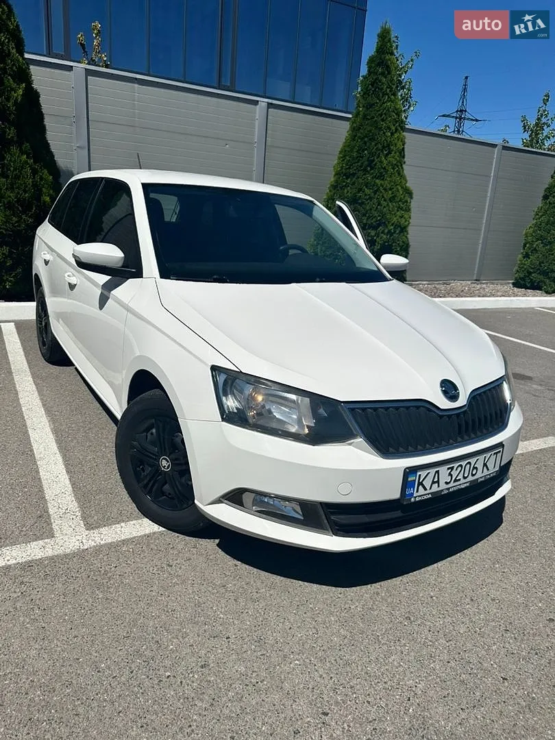 2018 Skoda Fabia - мініатюра 2