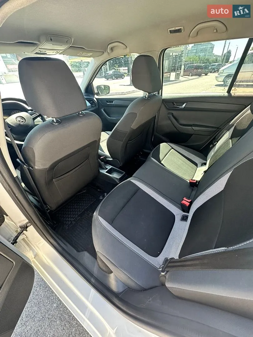 2018 Skoda Fabia - мініатюра 10