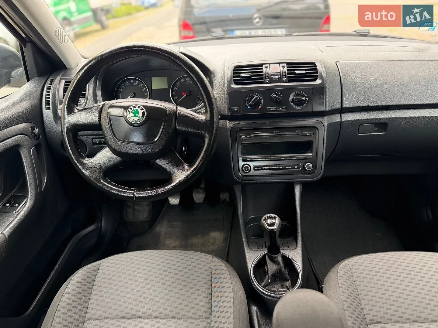 2011 Skoda Fabia - мініатюра 11