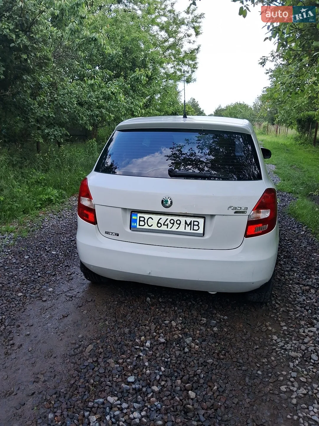 2010 Skoda Fabia - мініатюра 3