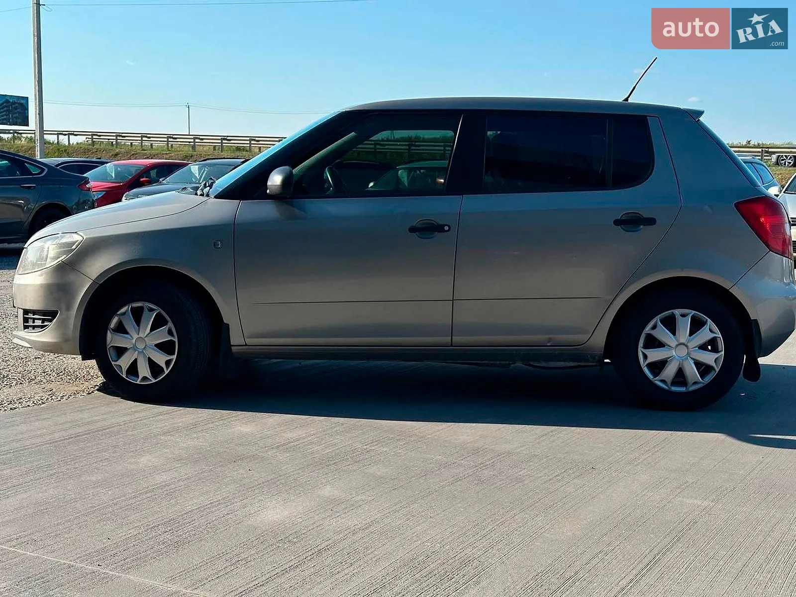 2014 Skoda Fabia - мініатюра 10