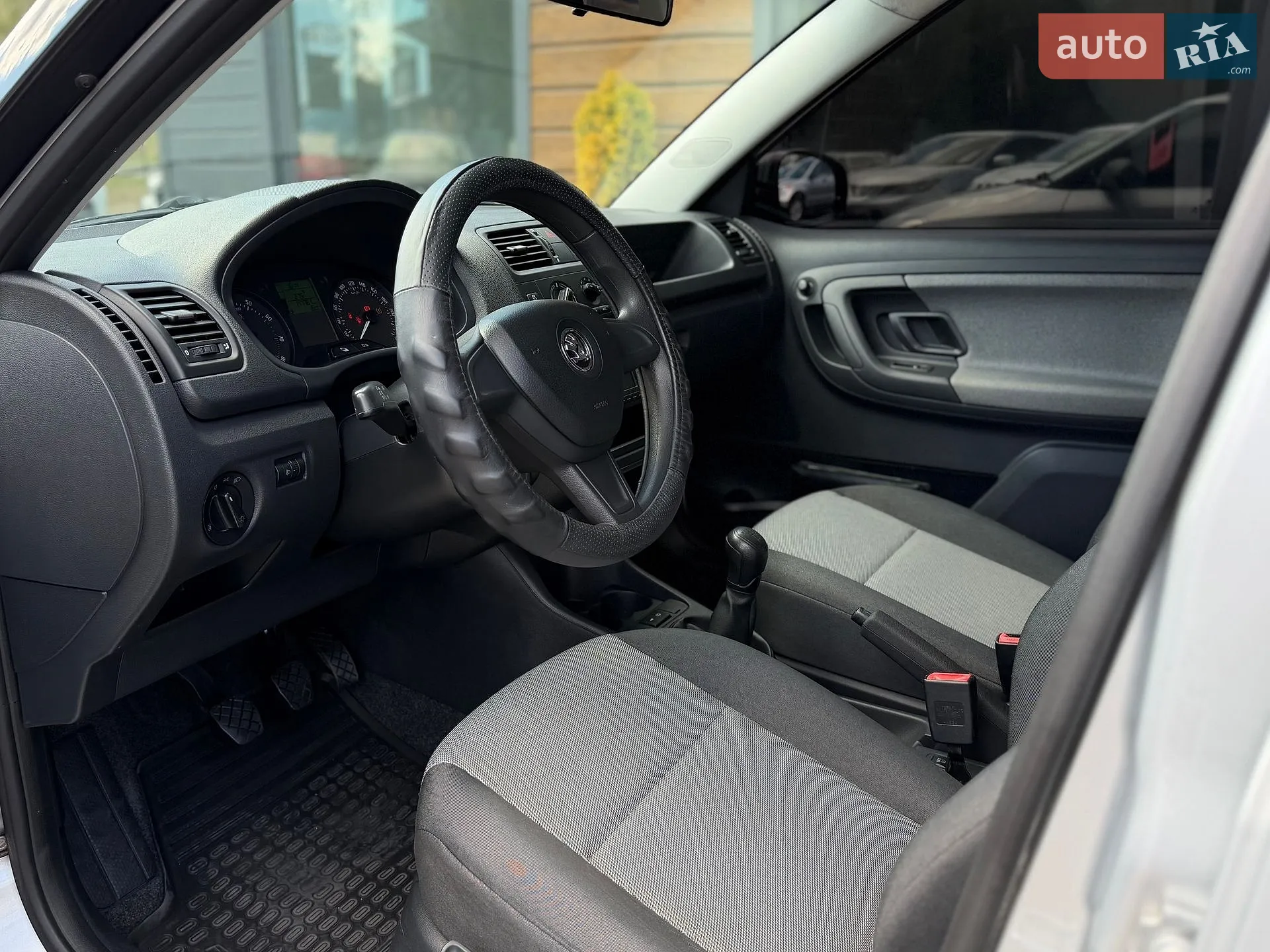 2014 Skoda Fabia - мініатюра 25