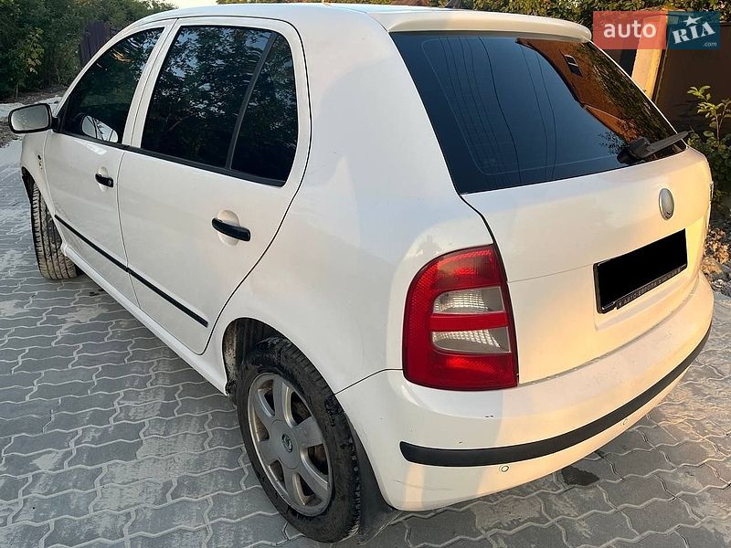 Хэтчбек Skoda Fabia 2000 в Львове