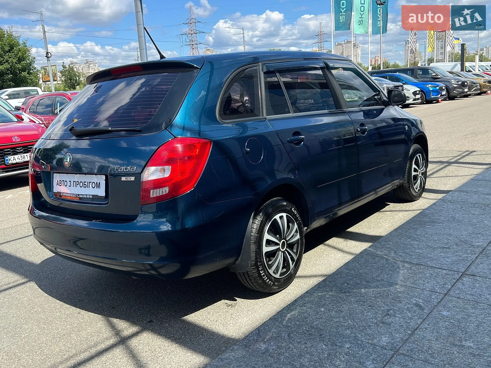 2011 Skoda Fabia - мініатюра 4