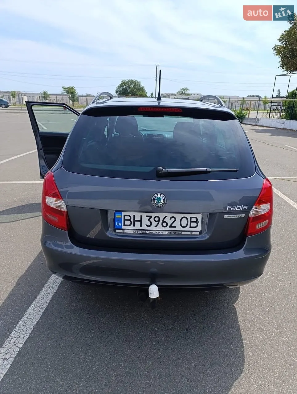 2011 Skoda Fabia - мініатюра 3