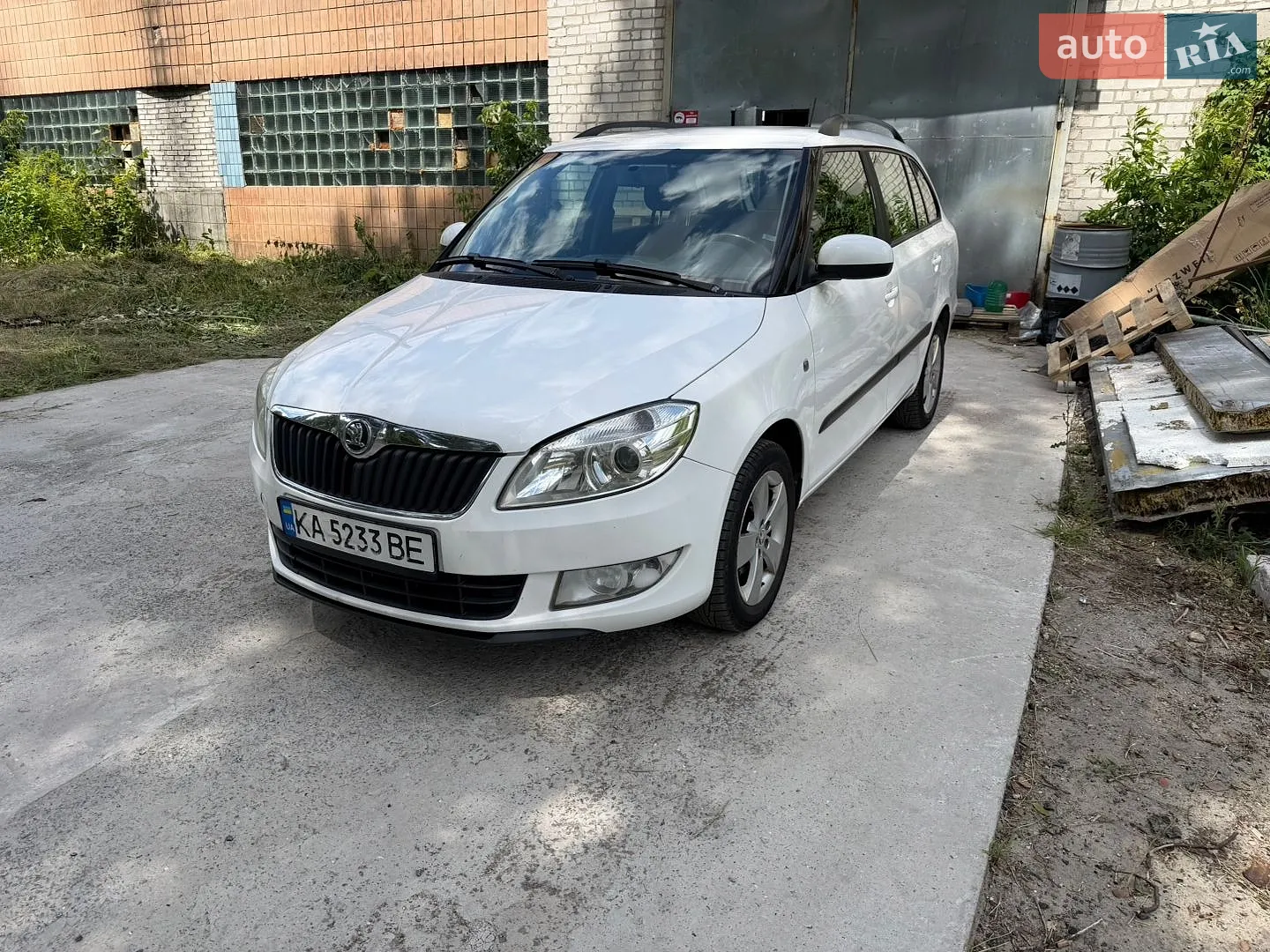2013 Skoda Fabia - мініатюра 2