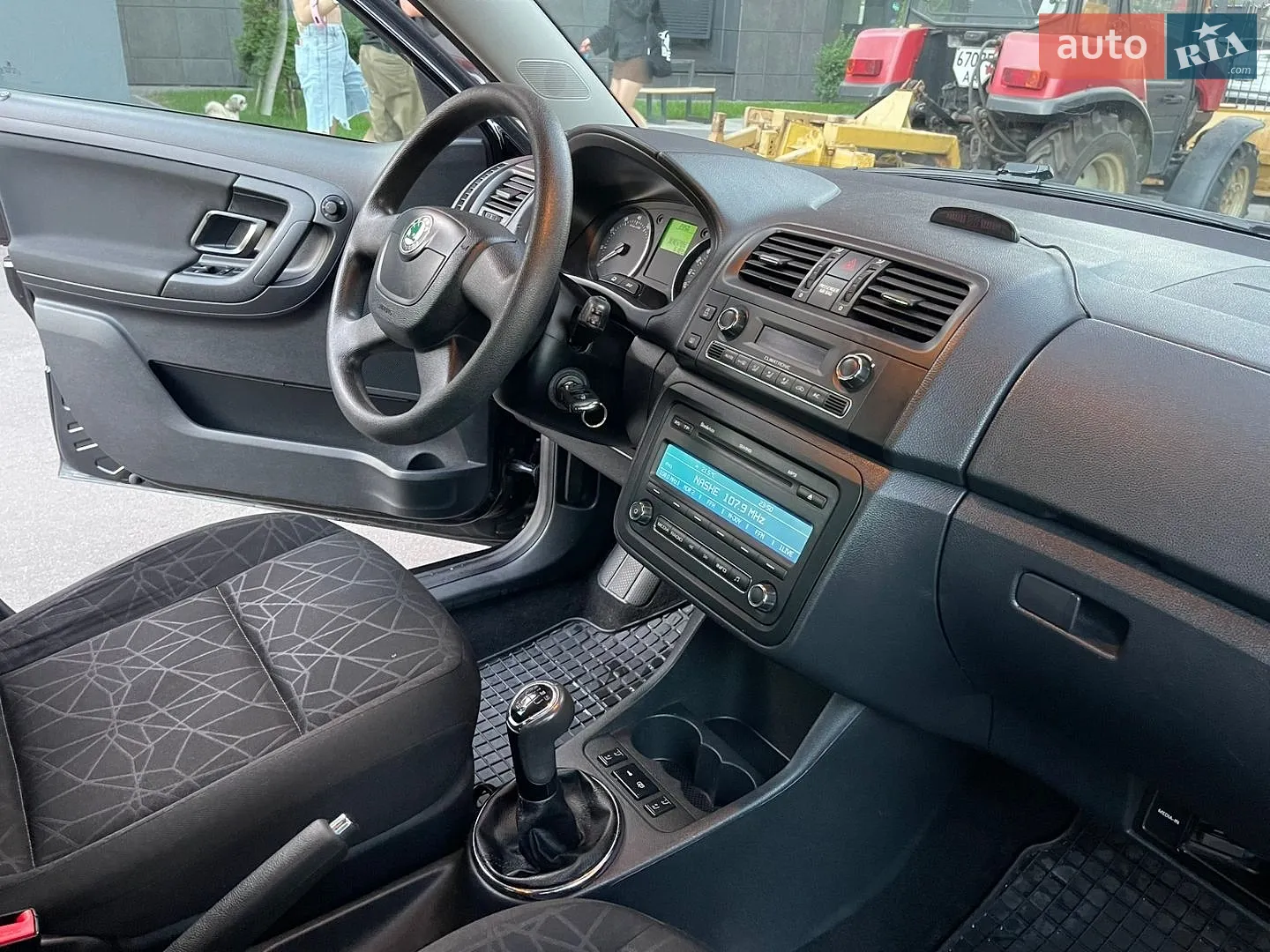 2011 Skoda Fabia - мініатюра 21
