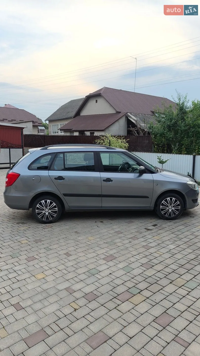 2013 Skoda Fabia - мініатюра 3