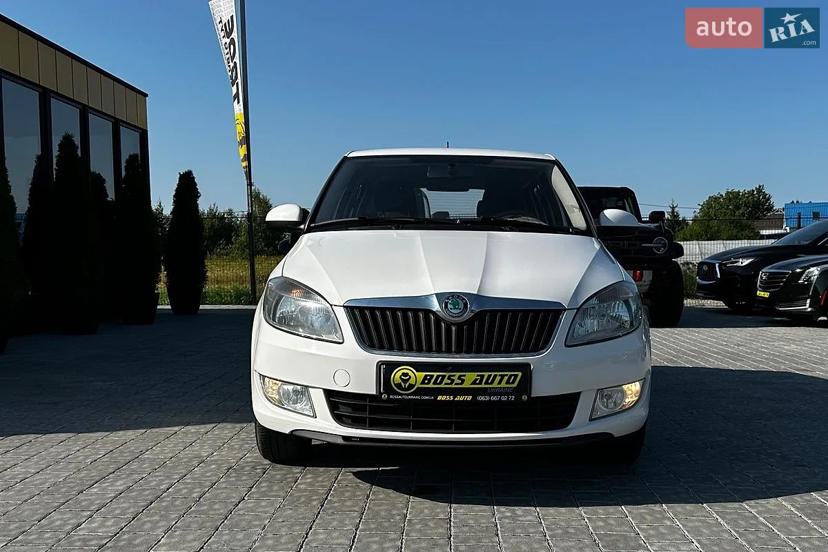 2012 Skoda Fabia - мініатюра 2