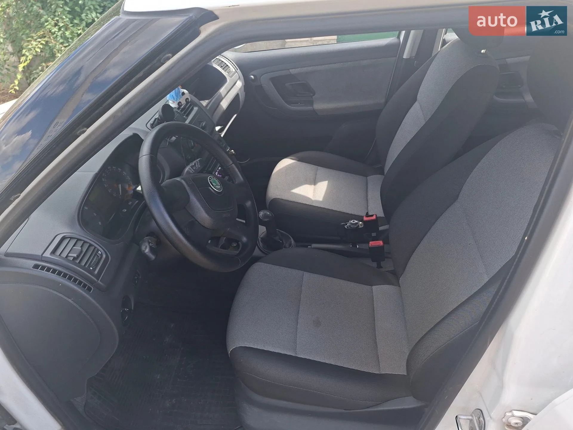2012 Skoda Fabia - мініатюра 7