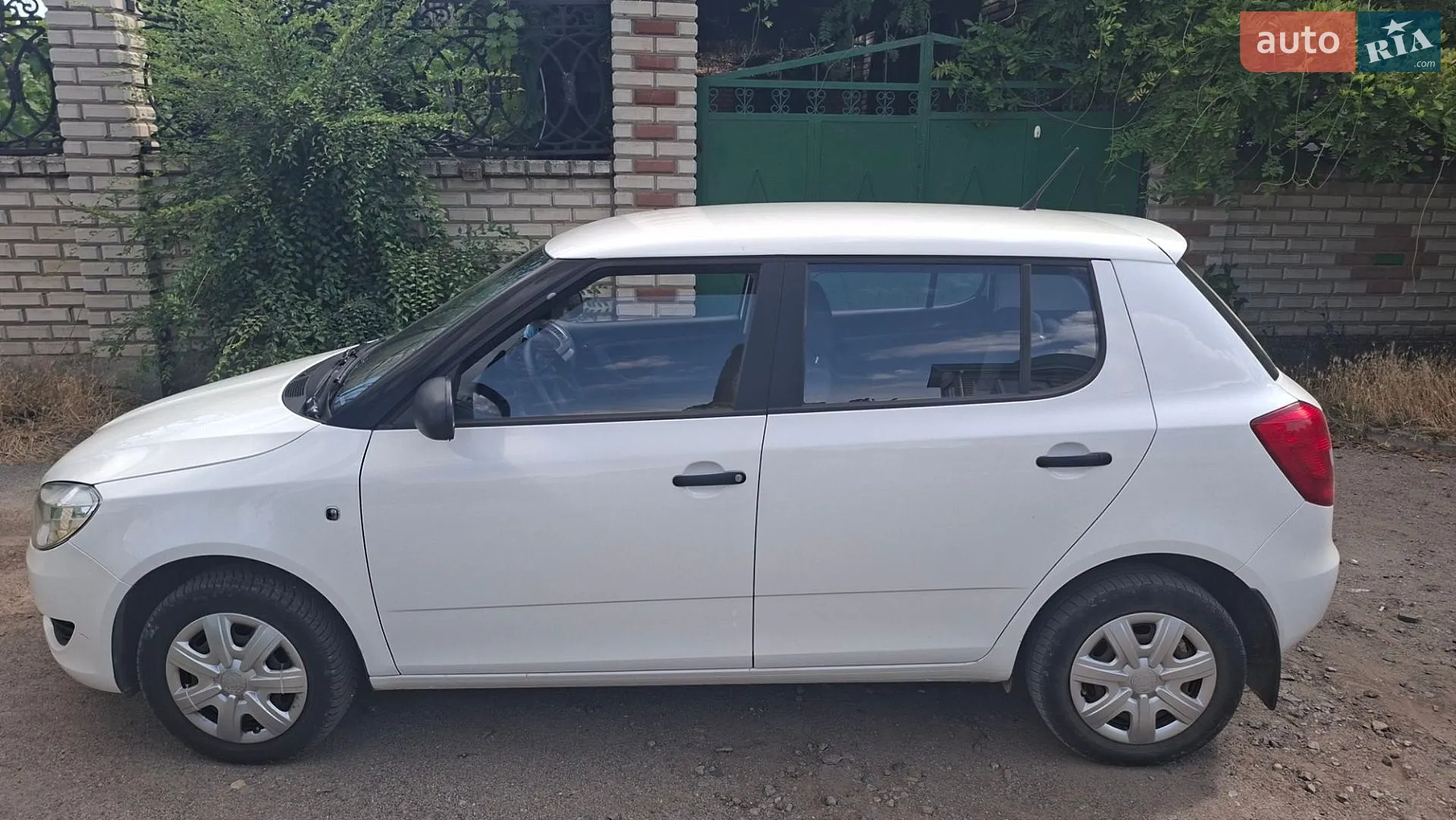 2012 Skoda Fabia - мініатюра 12
