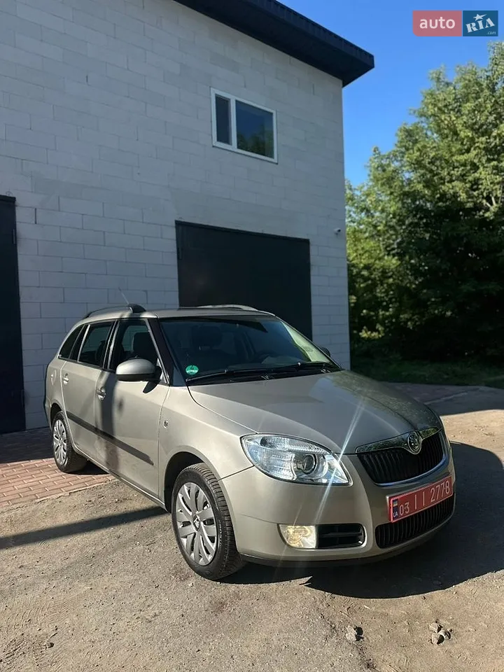 2010 Renault Megane - мініатюра 56