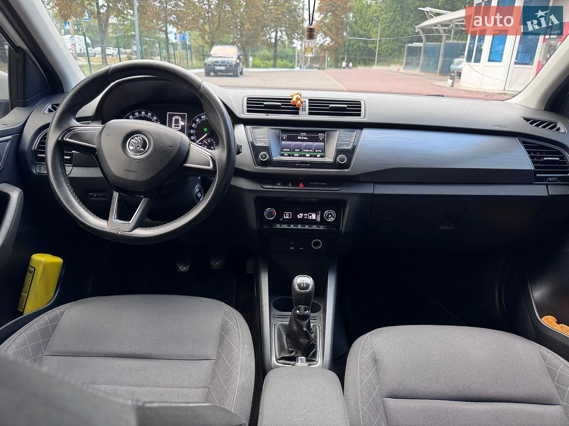 2015 Skoda Fabia - мініатюра 12