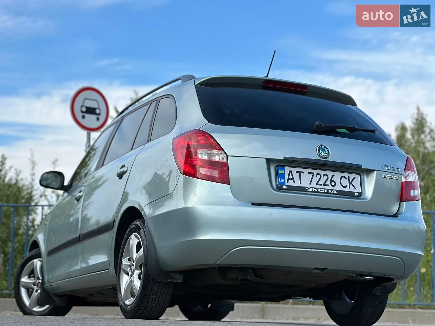 2011 Skoda Fabia - мініатюра 20