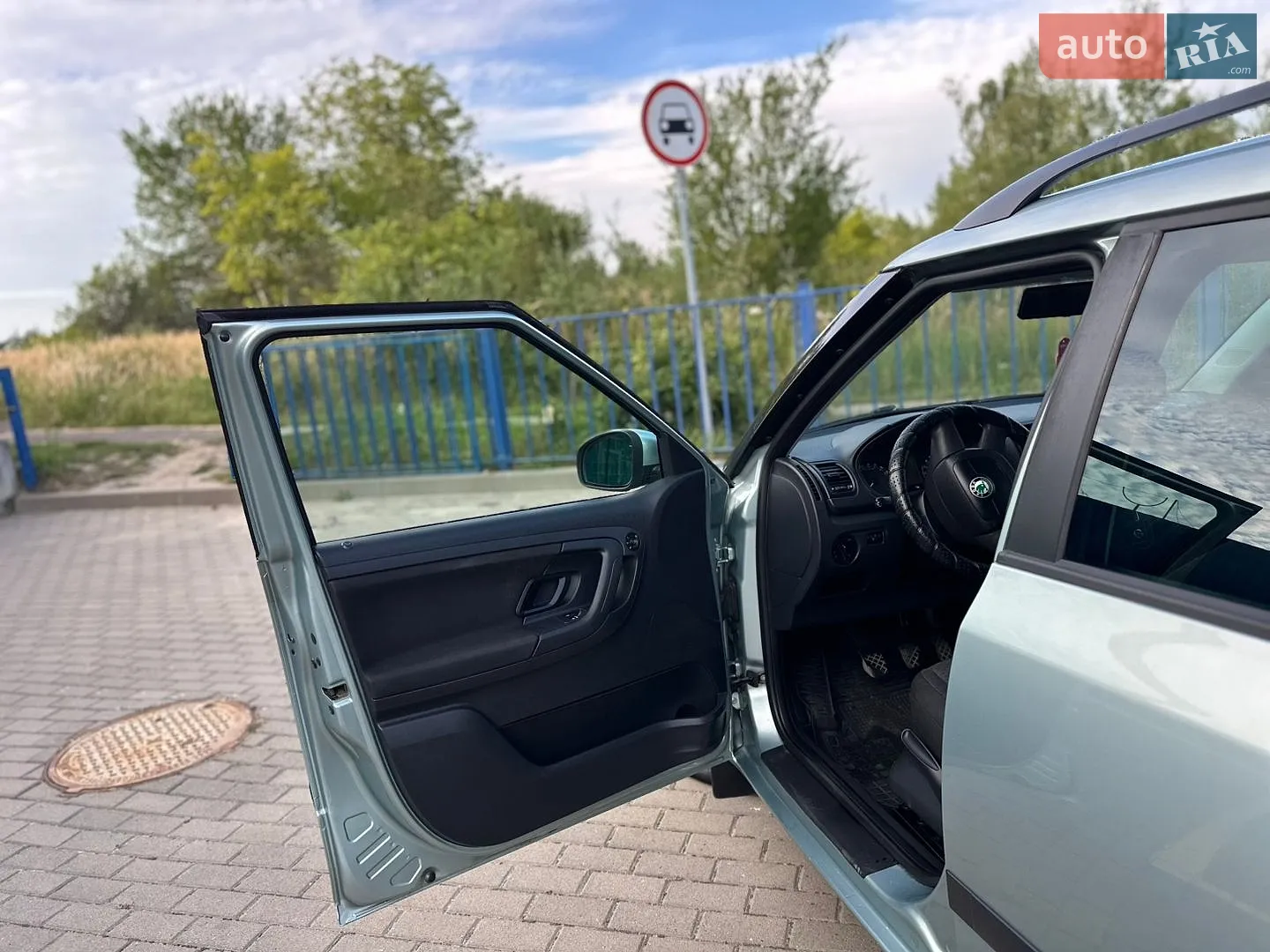 2011 Skoda Fabia - мініатюра 24