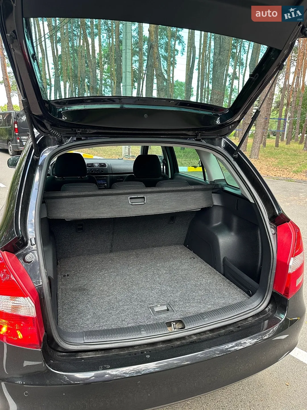 2010 Skoda Fabia - мініатюра 18