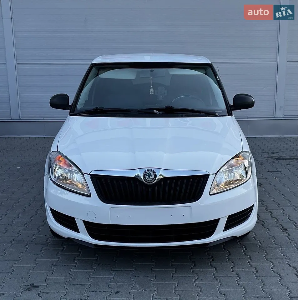 2012 Skoda Fabia - мініатюра 33
