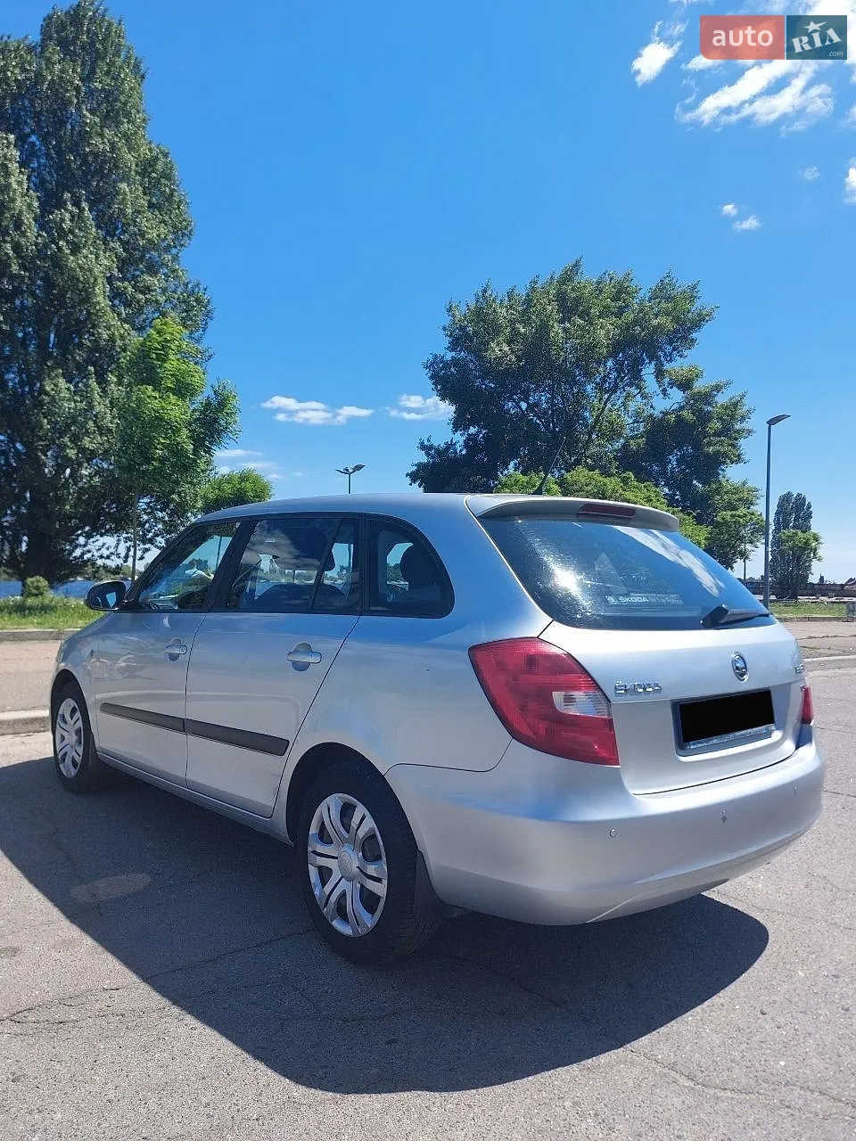 2013 Skoda Fabia - мініатюра 3