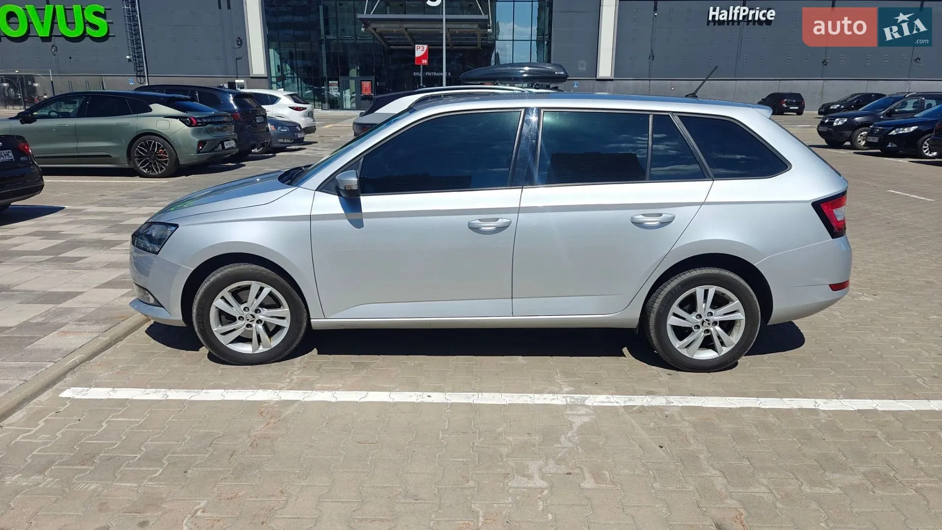 2020 Skoda Fabia - мініатюра 3
