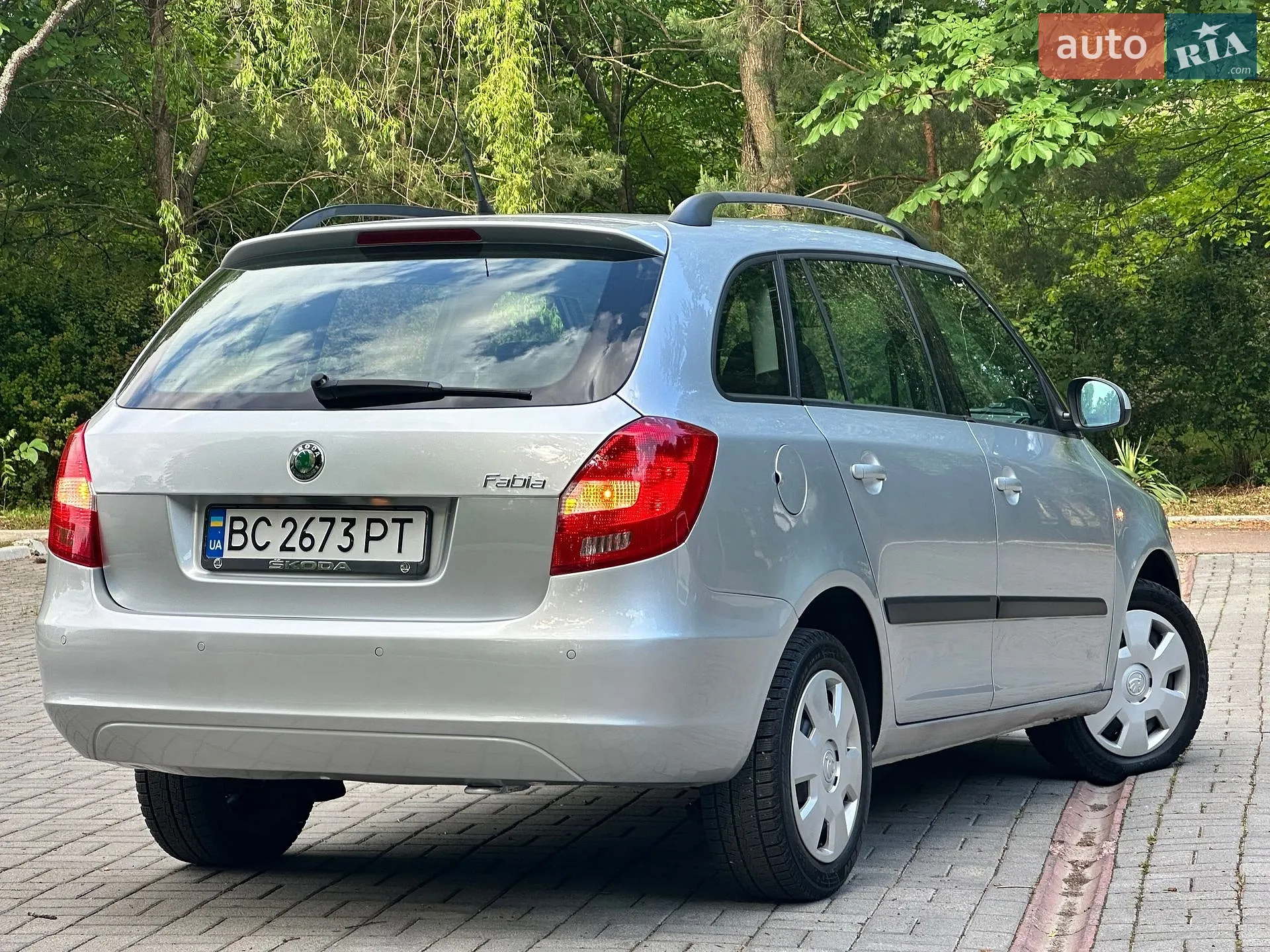 2010 Skoda Fabia - мініатюра 47