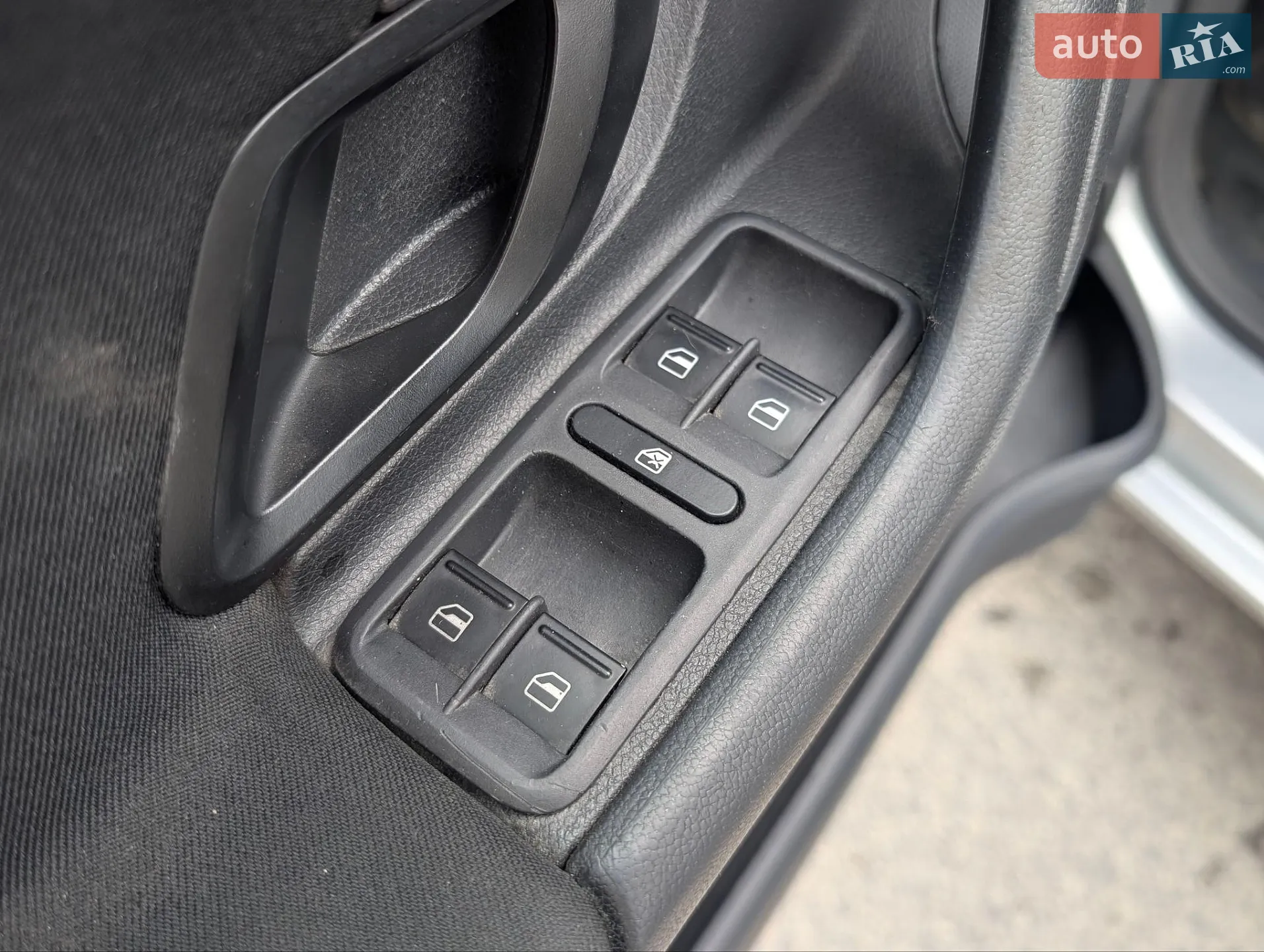 2012 Skoda Fabia - мініатюра 31