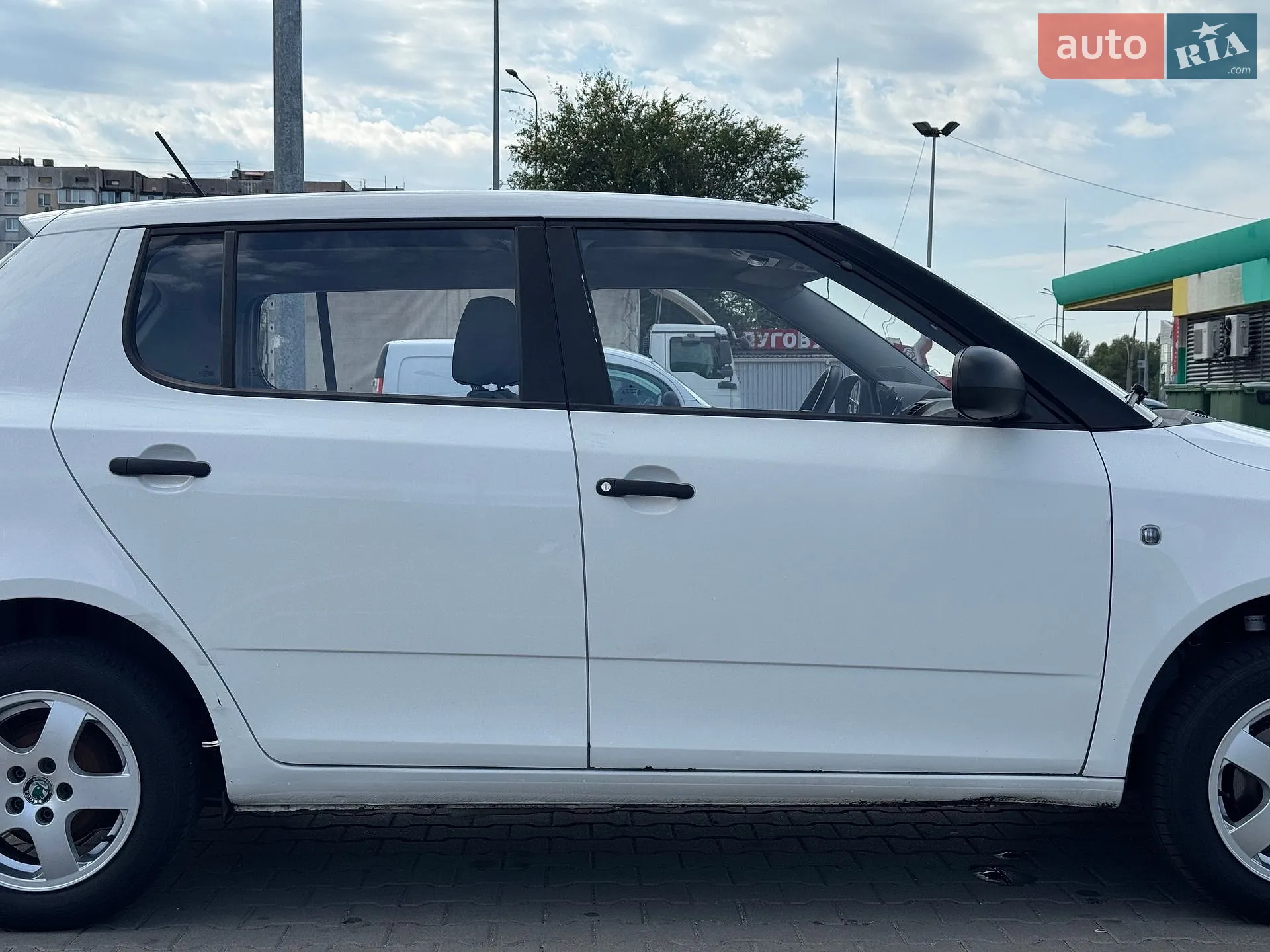 2012 Skoda Fabia - мініатюра 5