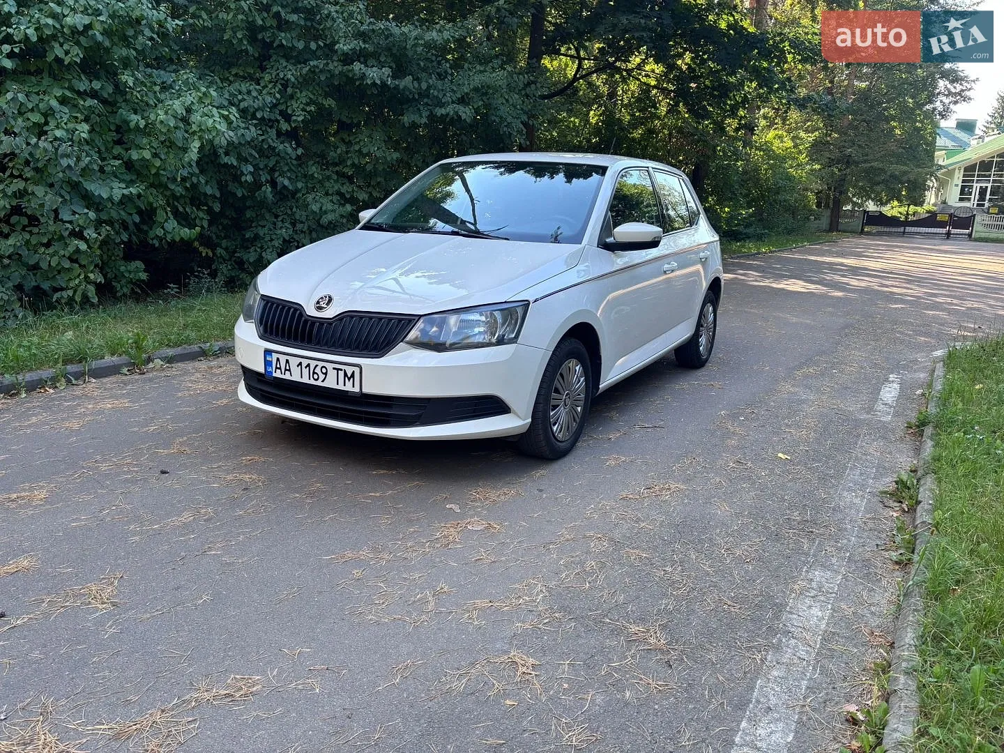 2018 Skoda Fabia - мініатюра 2
