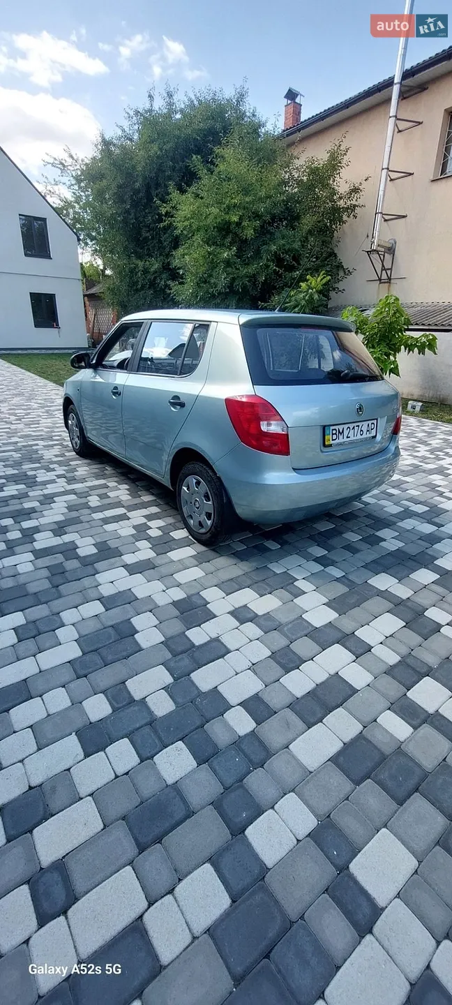 2010 Skoda Fabia - мініатюра 6
