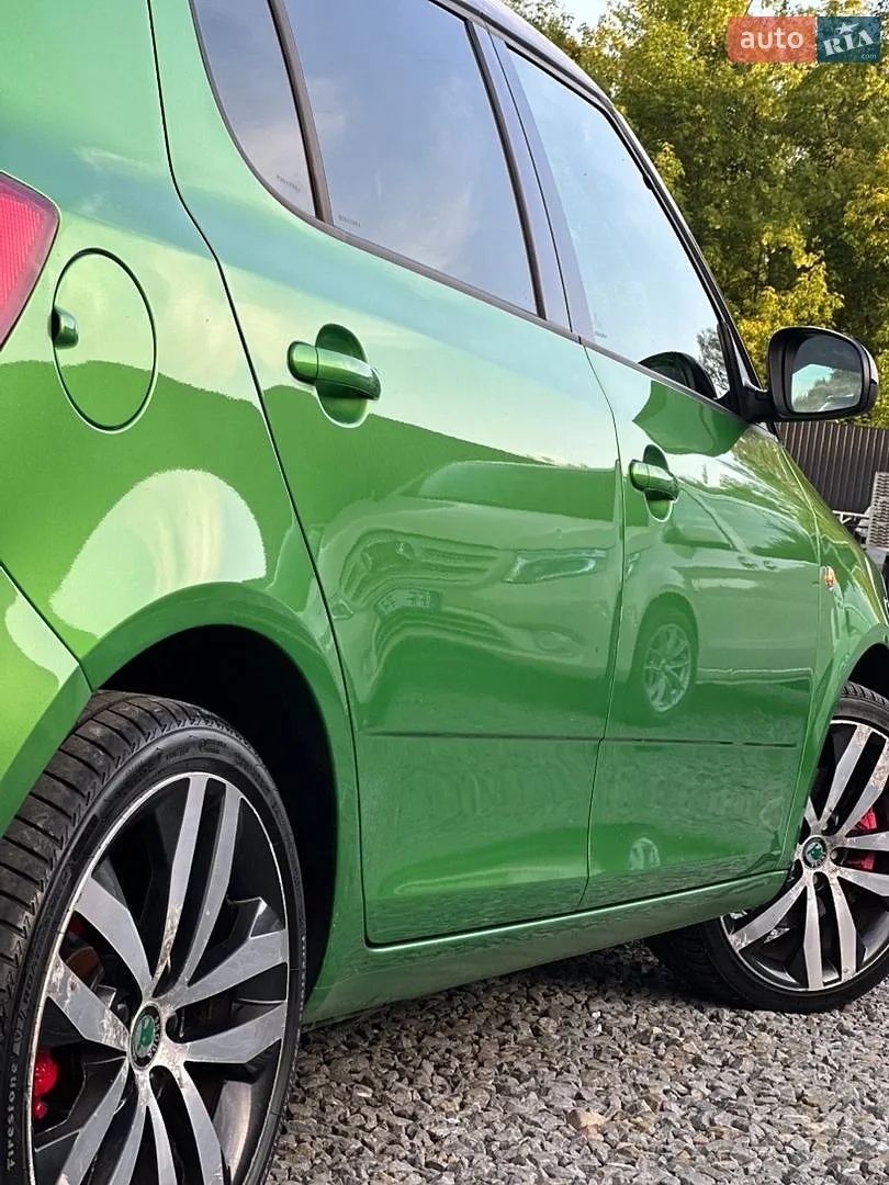 2010 Skoda Fabia - мініатюра 23