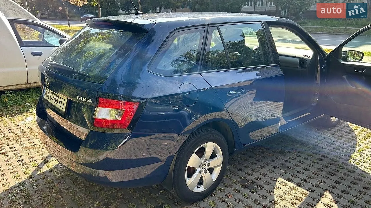 2017 Skoda Fabia - мініатюра 7