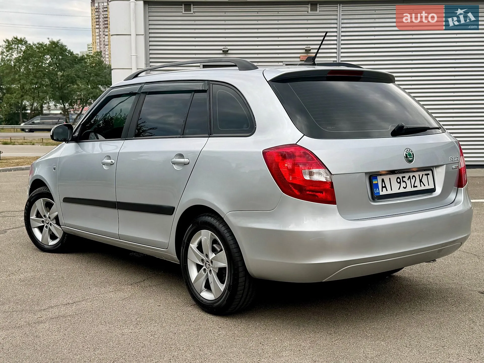 2012 Skoda Fabia - мініатюра 9