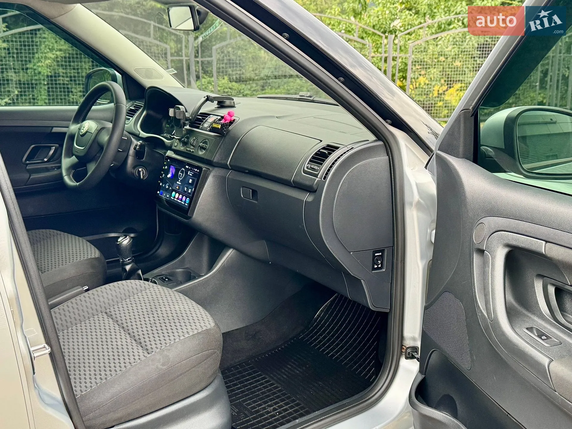 2012 Skoda Fabia - мініатюра 16