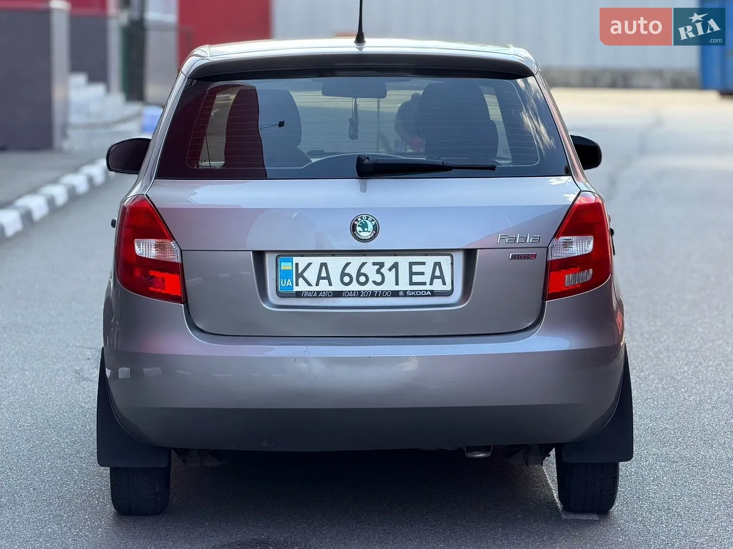 2011 Skoda Fabia - мініатюра 5