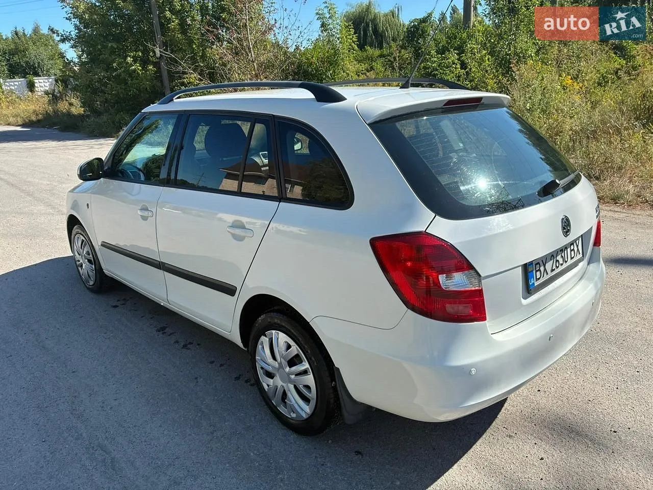2010 Skoda Fabia - мініатюра 3