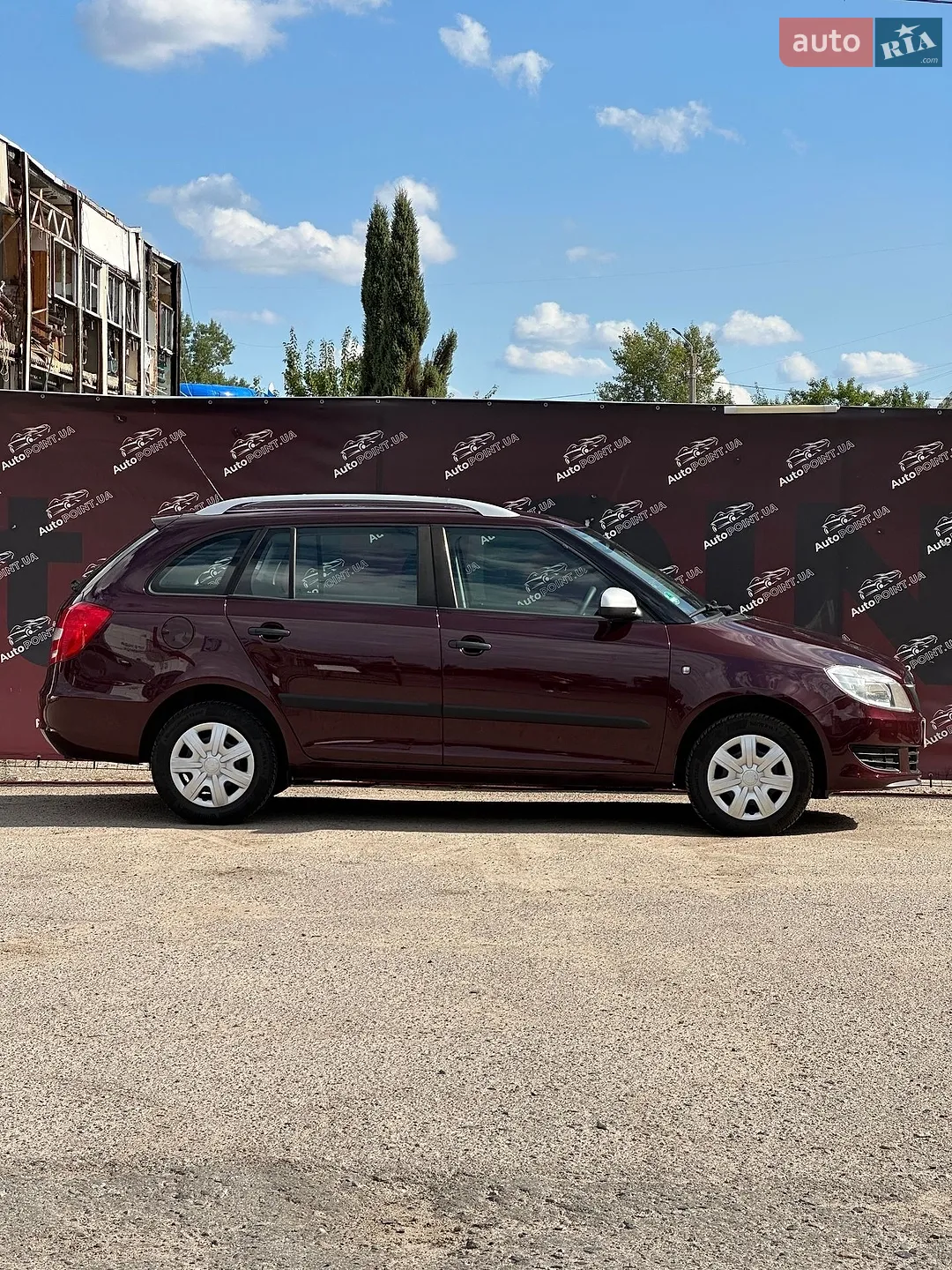 2010 Skoda Fabia - мініатюра 4