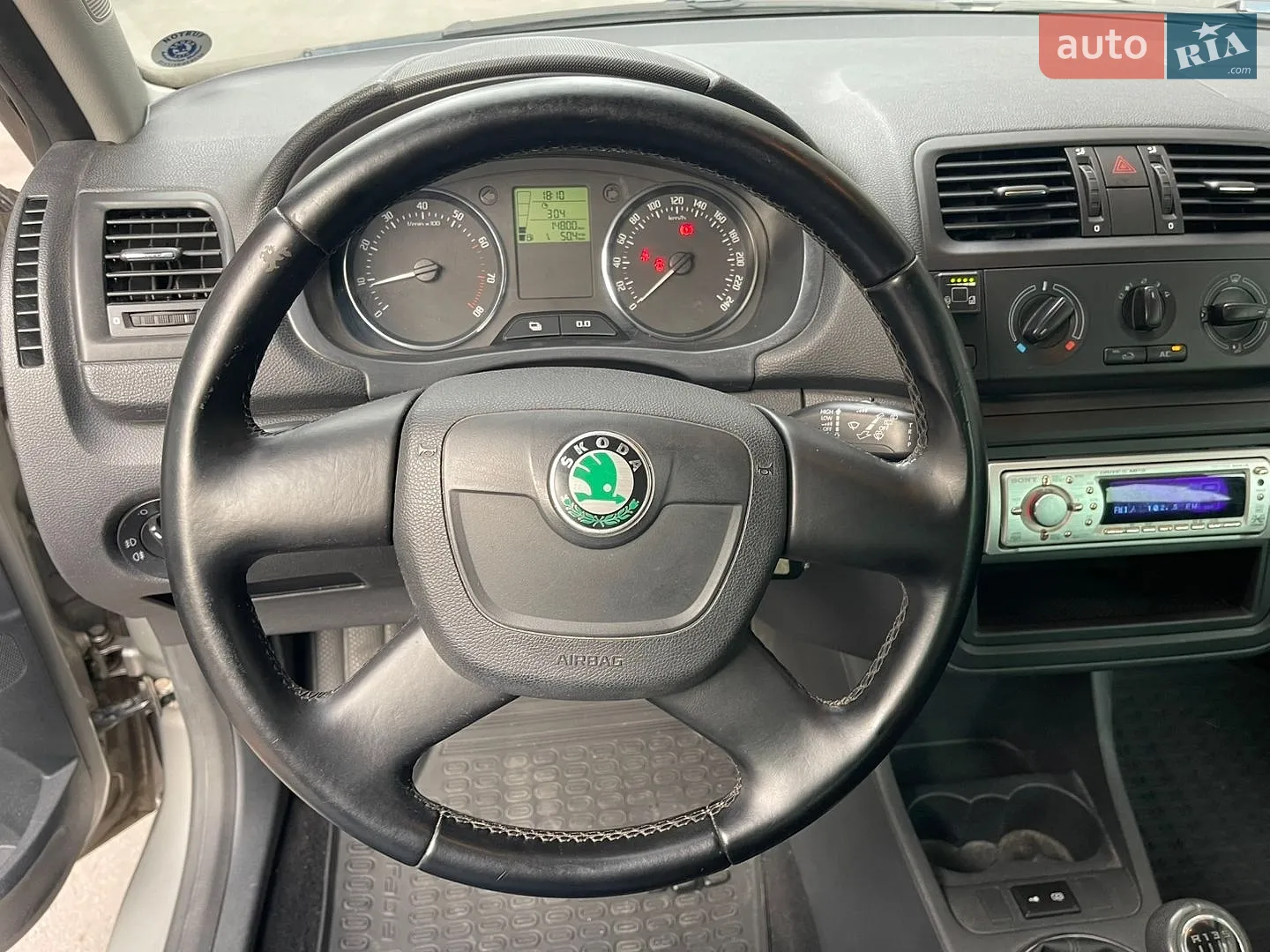 2011 Skoda Fabia - мініатюра 26