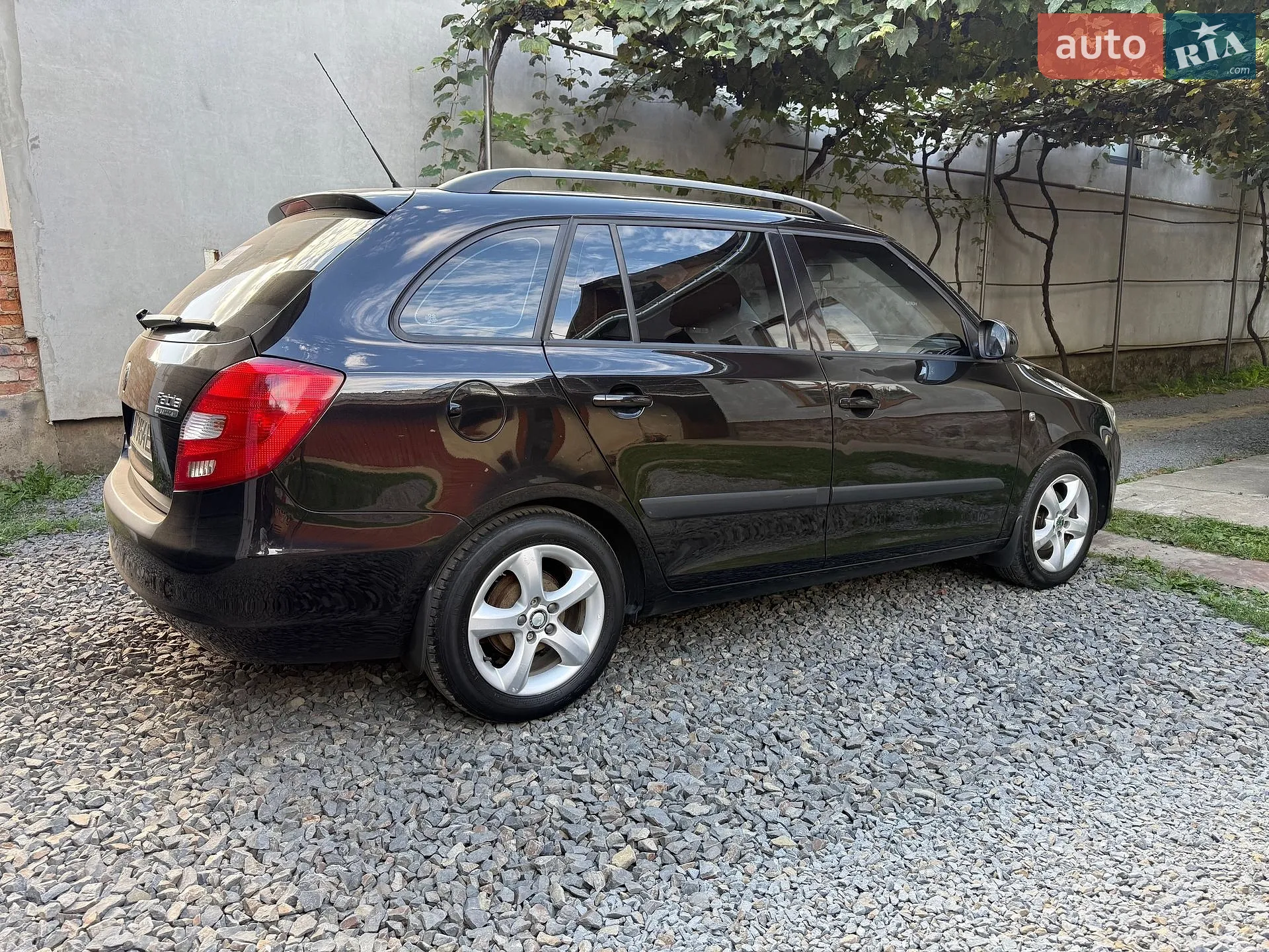 2010 Skoda Fabia - мініатюра 26
