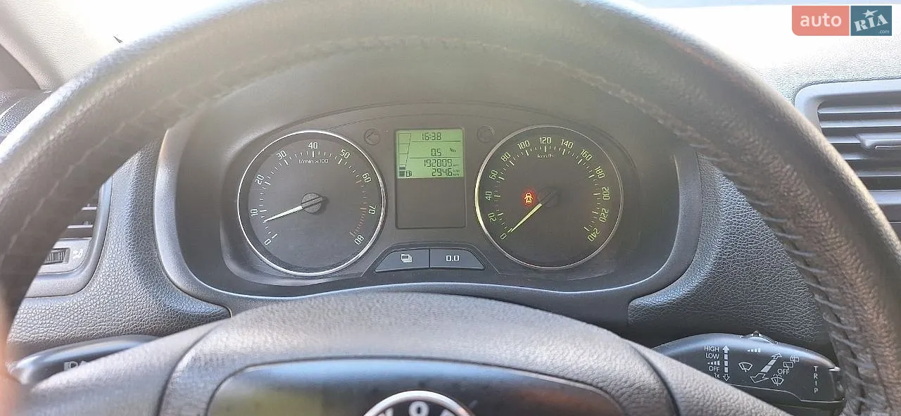 2012 Skoda Fabia - мініатюра 6