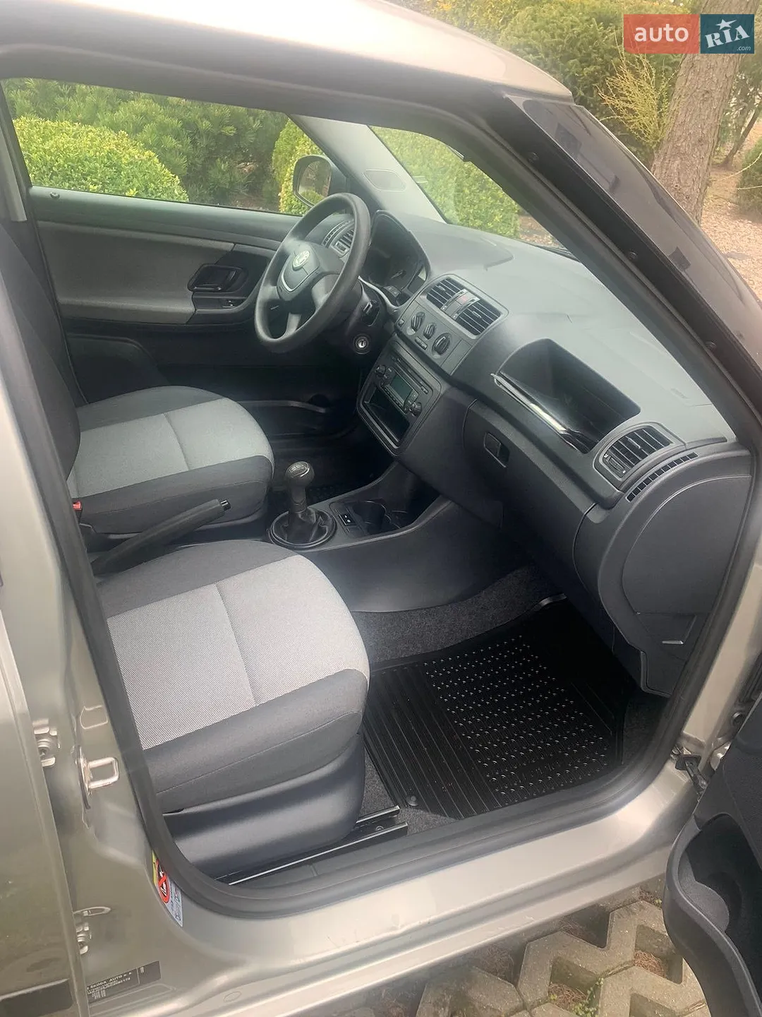 2011 Skoda Fabia - фото 1