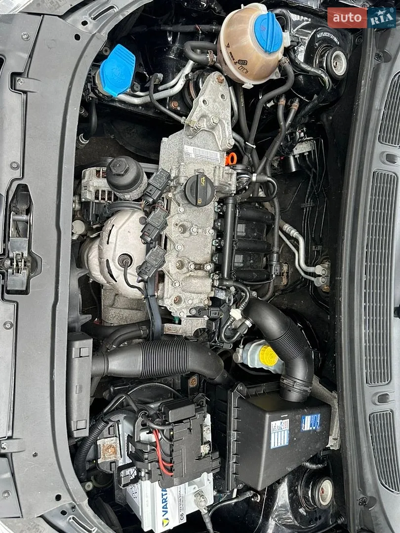 2011 Skoda Fabia - мініатюра 10