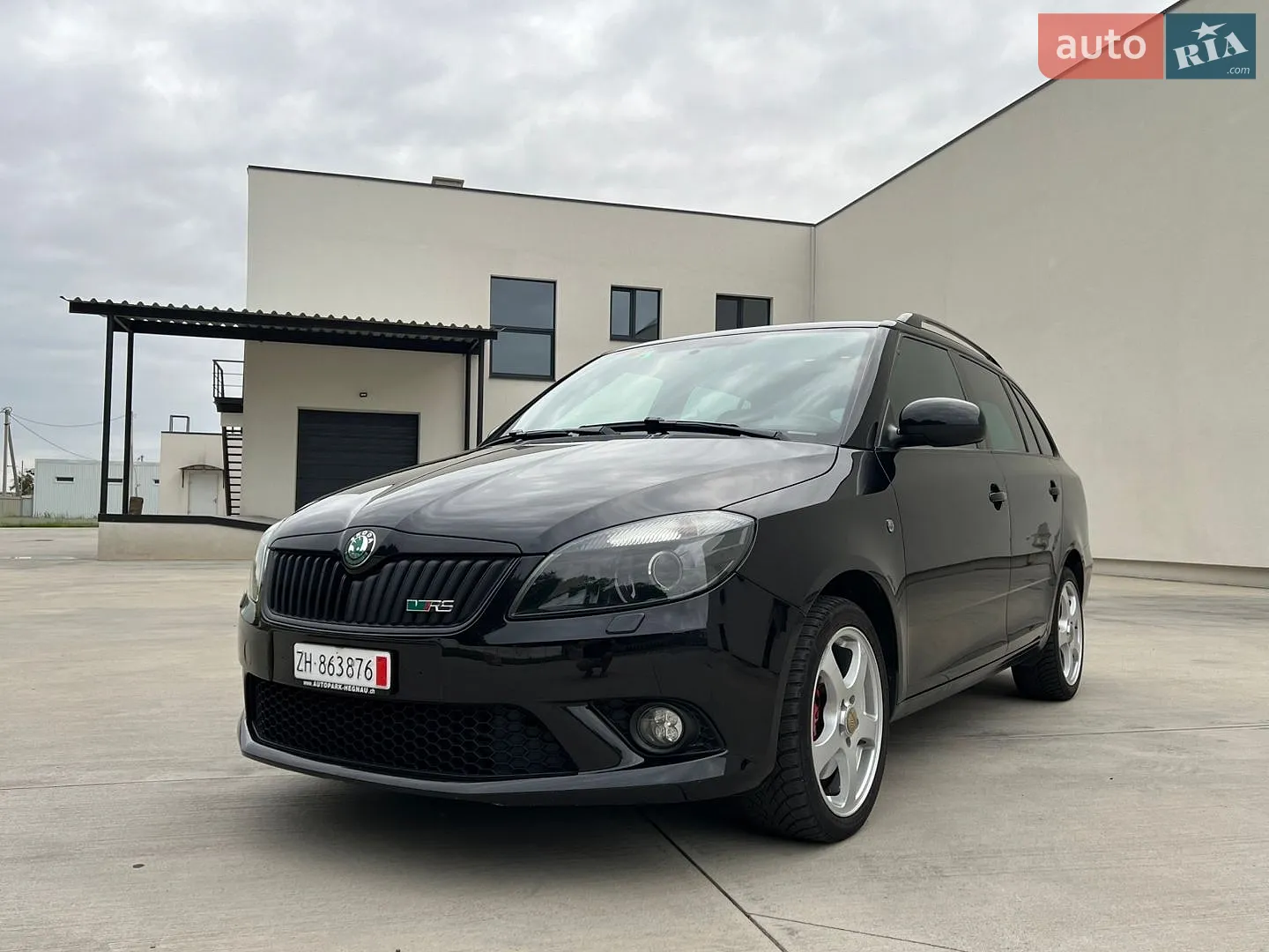 2012 Skoda Fabia - мініатюра 2