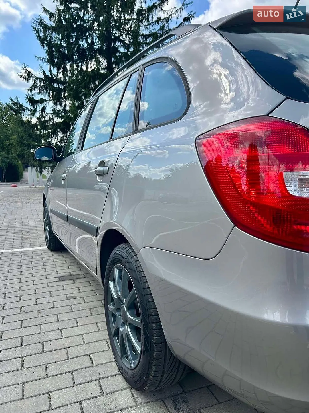2011 Skoda Fabia - мініатюра 50